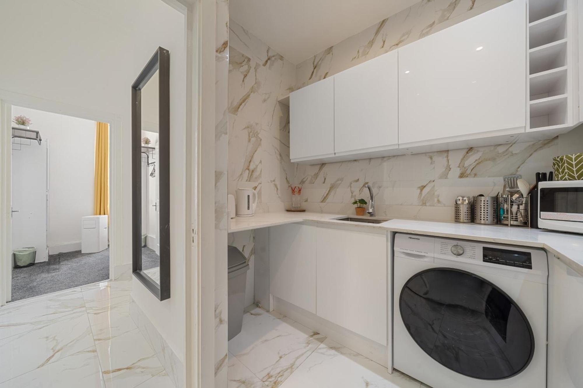 Spacious 3-Bedroom Residence In Exclusive Mayfair 7Gc 런던 외부 사진